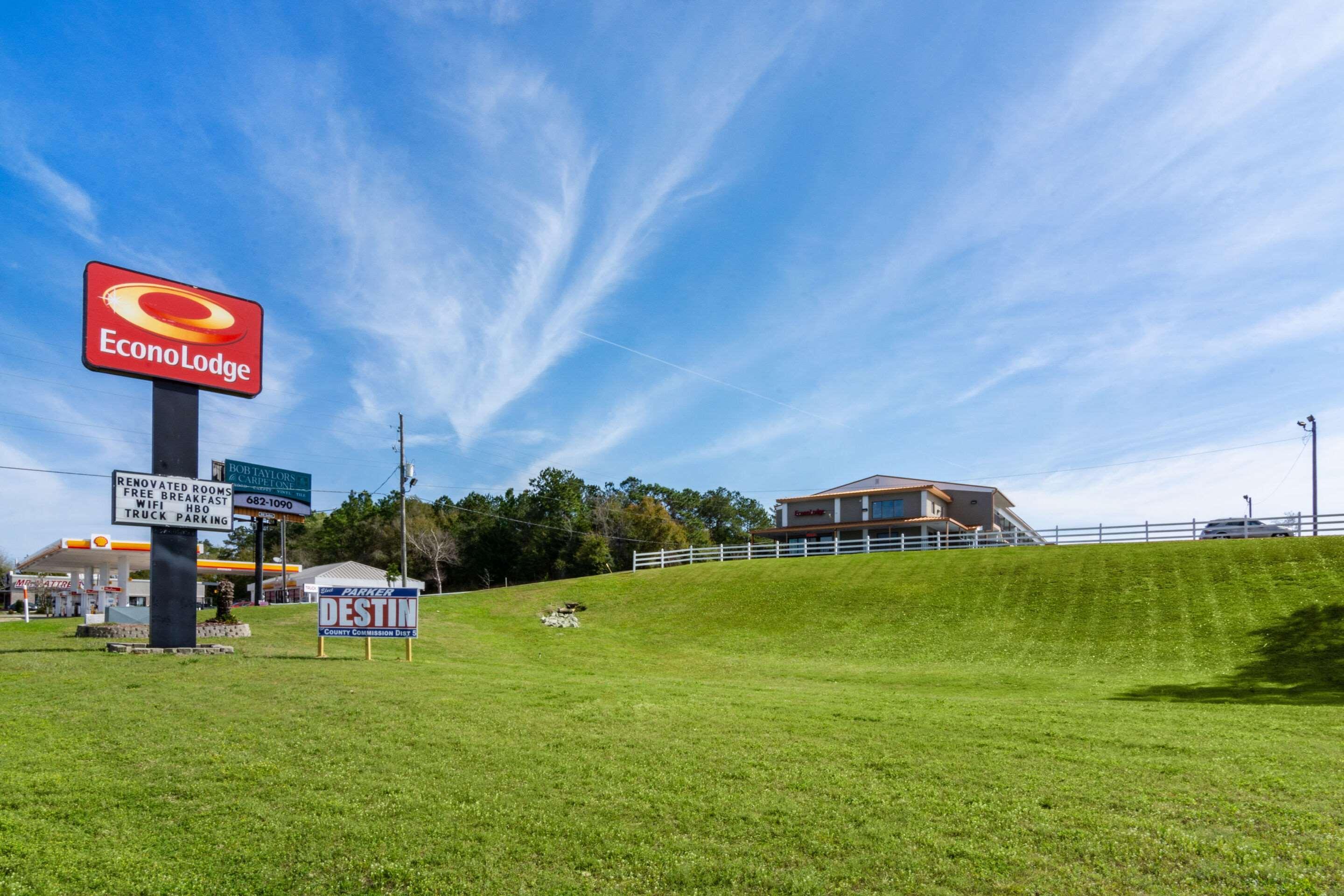 Econo Lodge Крествью Экстерьер фото
