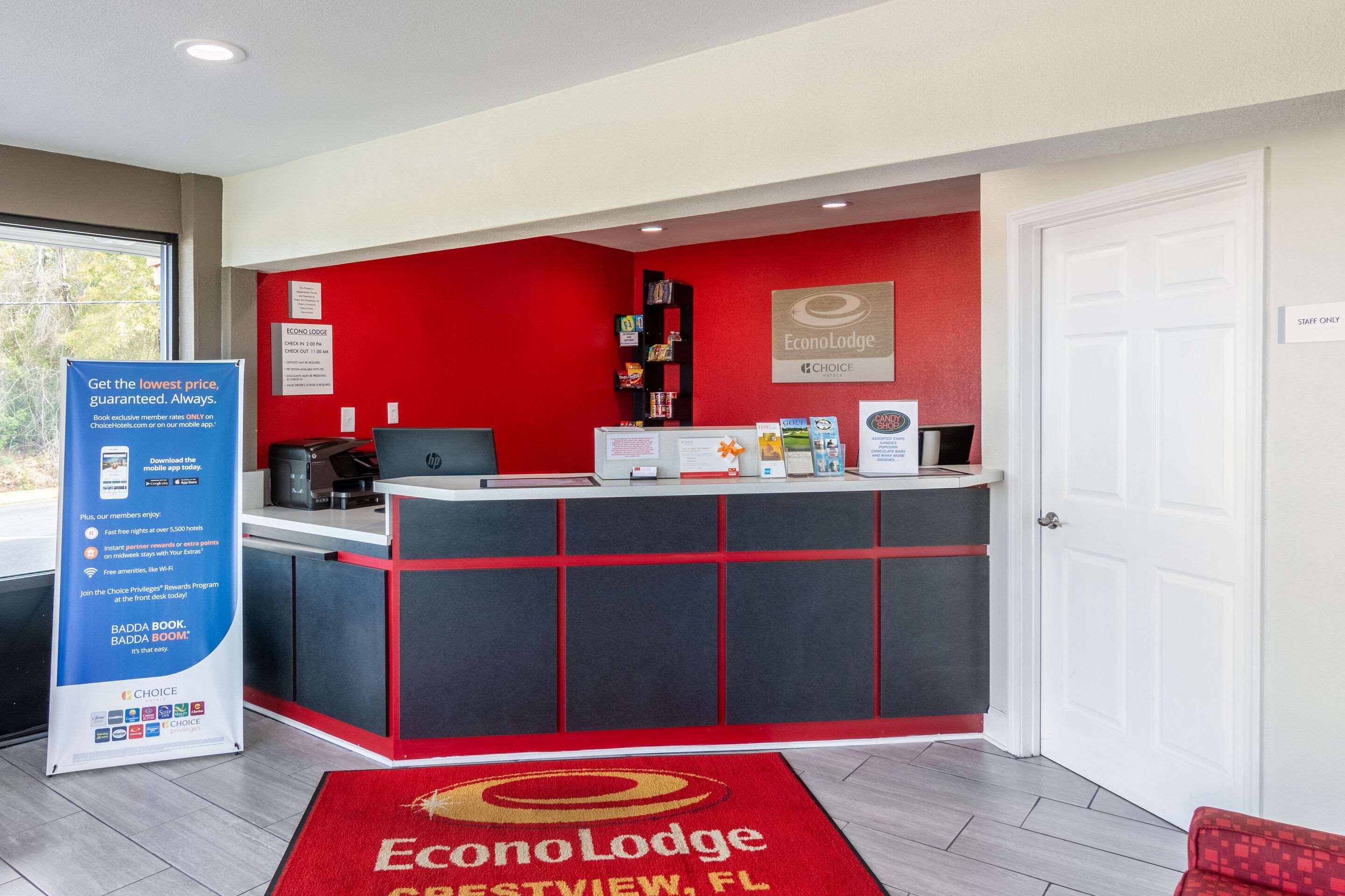 Econo Lodge Крествью Экстерьер фото